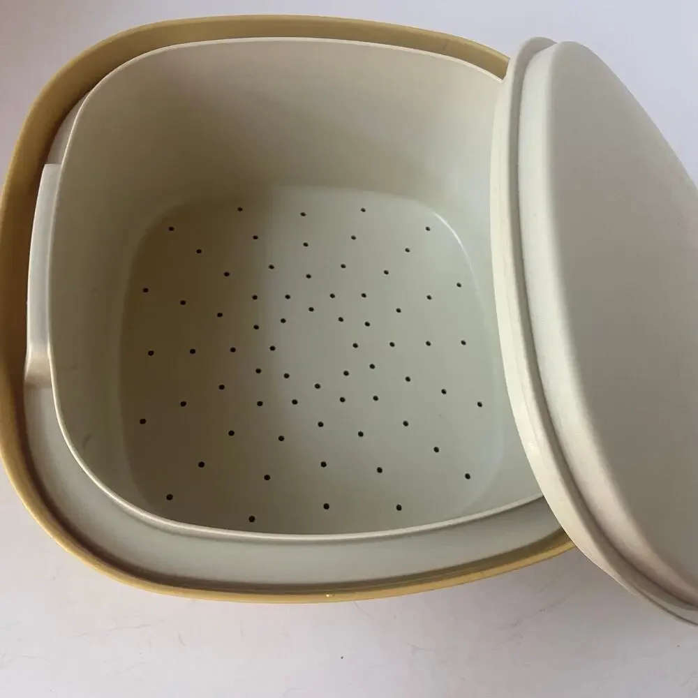 Vintage Tupperware Square Microwave Steamer 3 Piece Set Harvest Gold 888-10 GUC